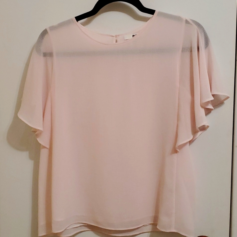 Light pink UNIQLO blouse